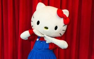 Shopping SP Market recebe Hello Kitty & Amigos em comemoração ao Dia das Crianças