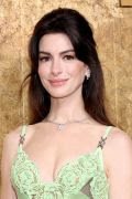 Anne Hathaway