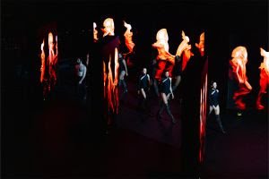Christian Louboutin retorna com o "The Loubi Show" - imagem 2