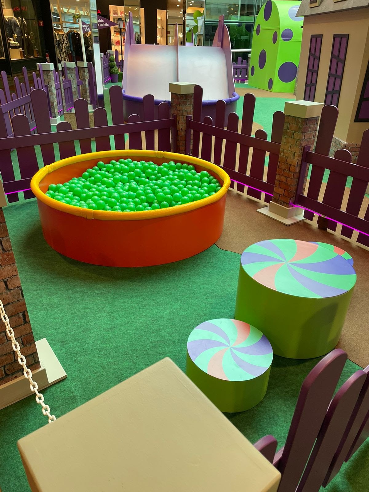 ParkShopping São Caetano realiza o evento “Golfland”, um circuito de minigolfe mal-assombrado, para o Dia das - imagem 6