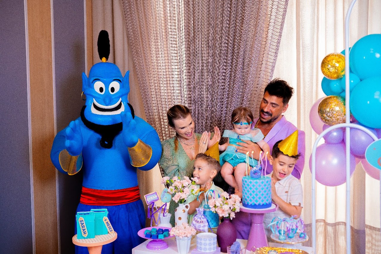 Julio Rocha celebra mesversário da caçula e semelhança com o ator chama atenção dos internautas - imagem 2