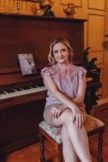 'O Beijo da Neve', da escritora Babi A. Sette, destaca temas como cyberbullying e relacionamento entre - imagem 3