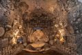“Caverna dos Ossos” também compõe o espaço temático de impactos, e foi construída inteiramente com ossos de animais marinhos. 