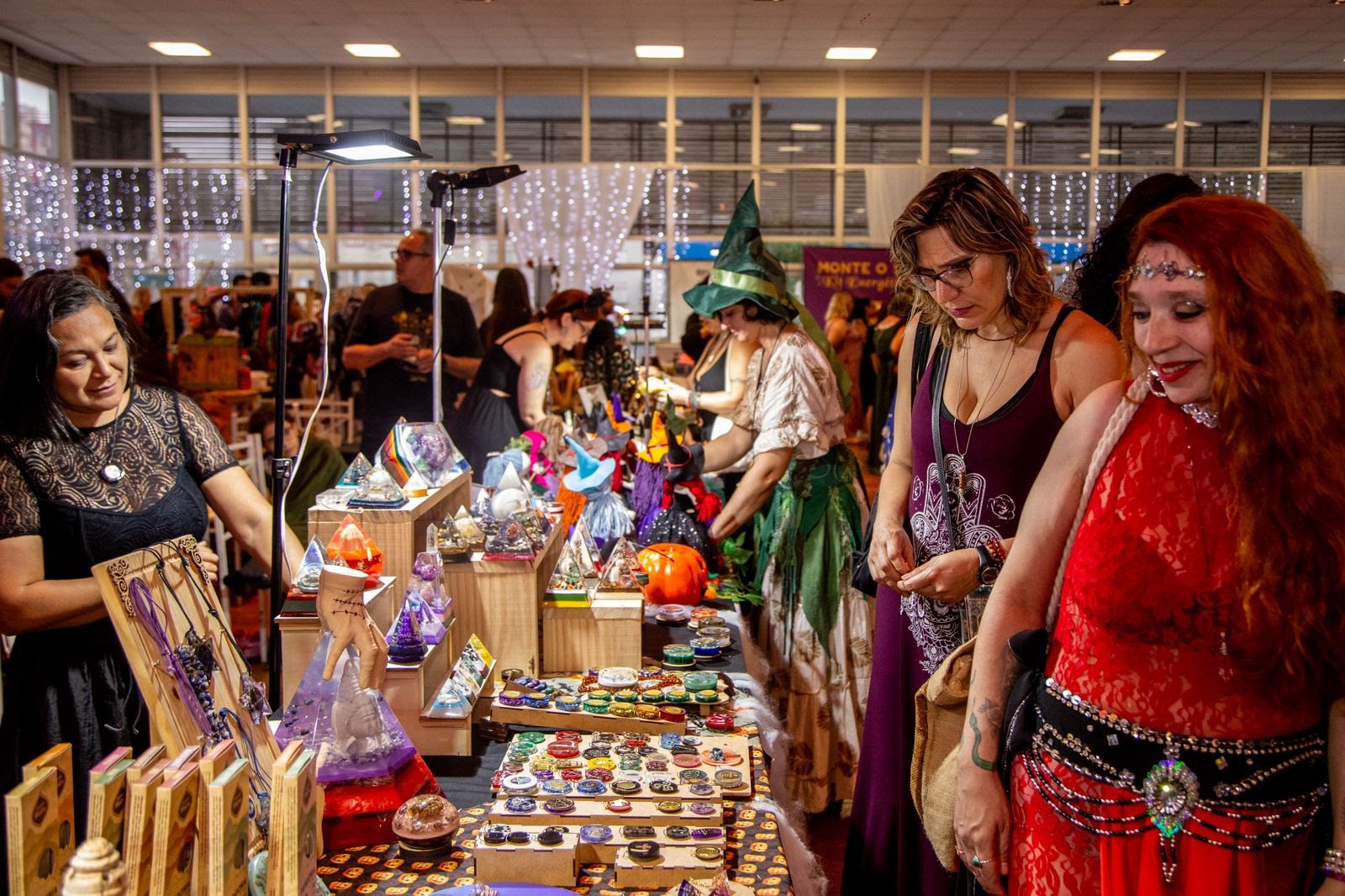 Grátis em São Paulo: Tradicional Bazar das Bruxas fará edição especial de Natal neste domingo - imagem 3