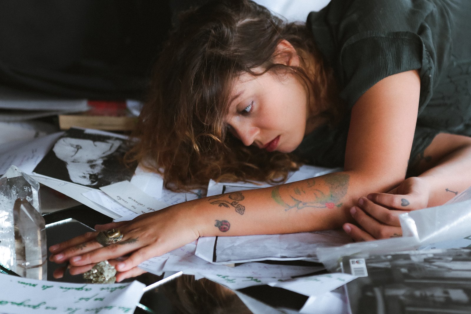 Lançamento: Marianna Perna divulga EP Memento Mori, fechando a trilogia sonora que acompanha livro de poesia - imagem 2