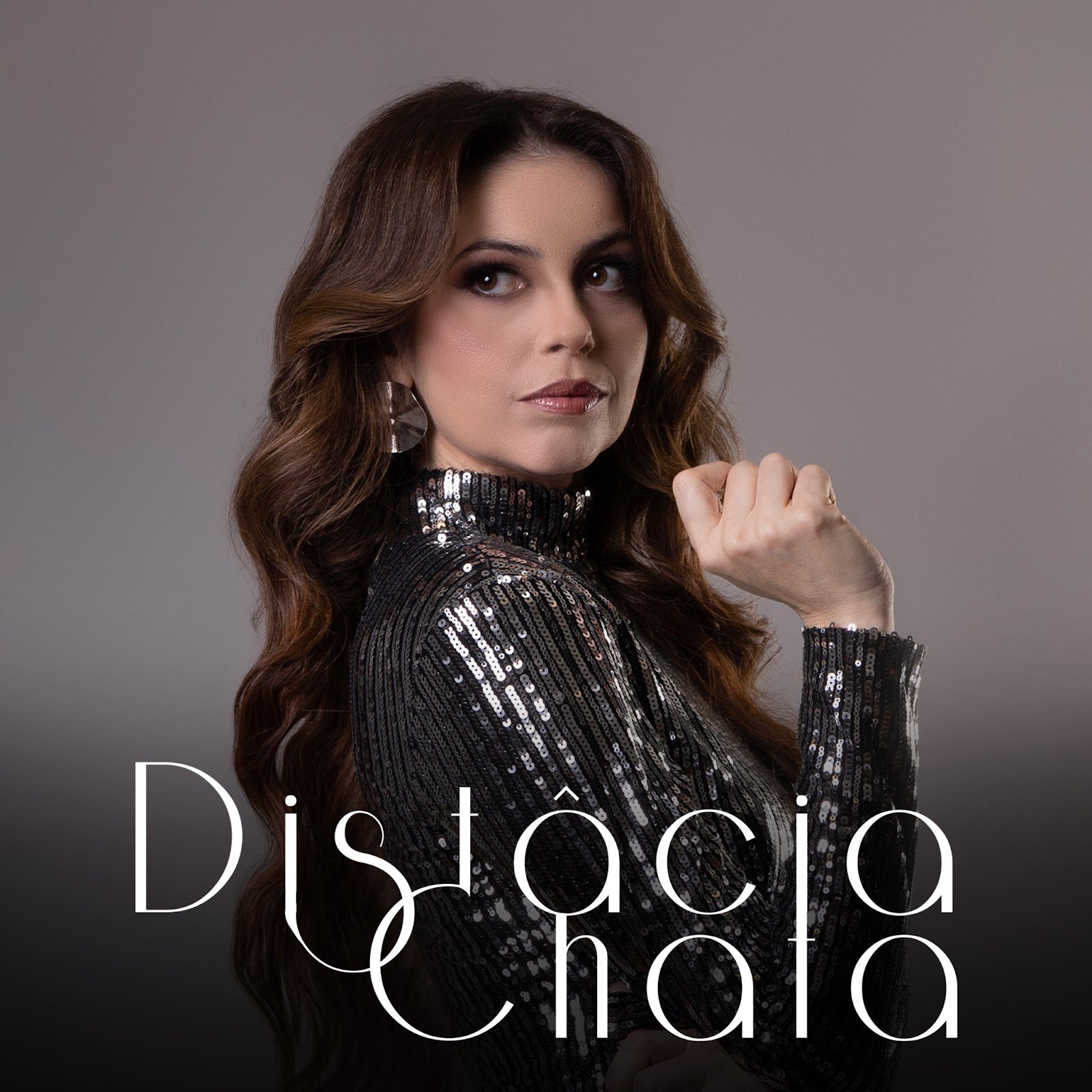 Cantora e compositora Karyn Garcia aposta no reggaeton em novo single: "Distância Chata" - imagem 2