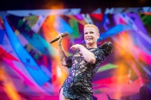 Show da Xuxa entra para história do festival Universo Spanta 2024 e reúne mais de 12 mil fãs na Marina da