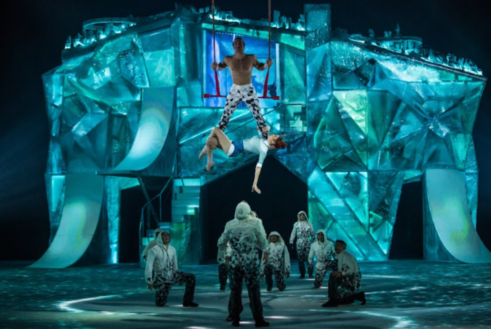 CRYSTAL:VISTO POR MAIS DE 2 MILHÕES DE PESSOAS NO MUNDO,PRIMEIRO SHOW ACROBÁTICO NO GELO DO CIRQUE DU - imagem 2