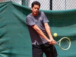 Marcelo Melo estreia no Rio Open com novo patrocínio de marca esportiva