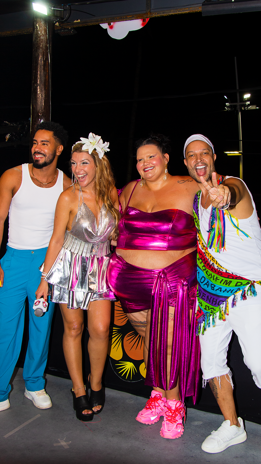 Thaís Carla e Shangela, de RuPaul’s Drag Race, curtem carnaval de Salvador no Camarote Pride