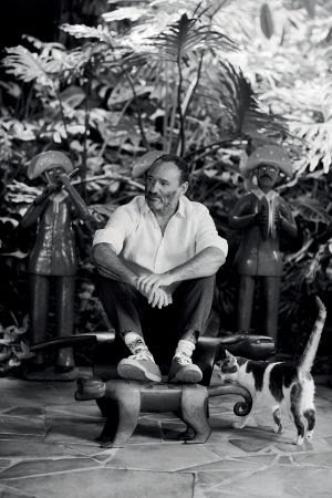 Yearbook 2024 de Casa Vogue traz entrevista com Marcelo Rosenbaum: "Me coloco como um aprendiz dessa relação