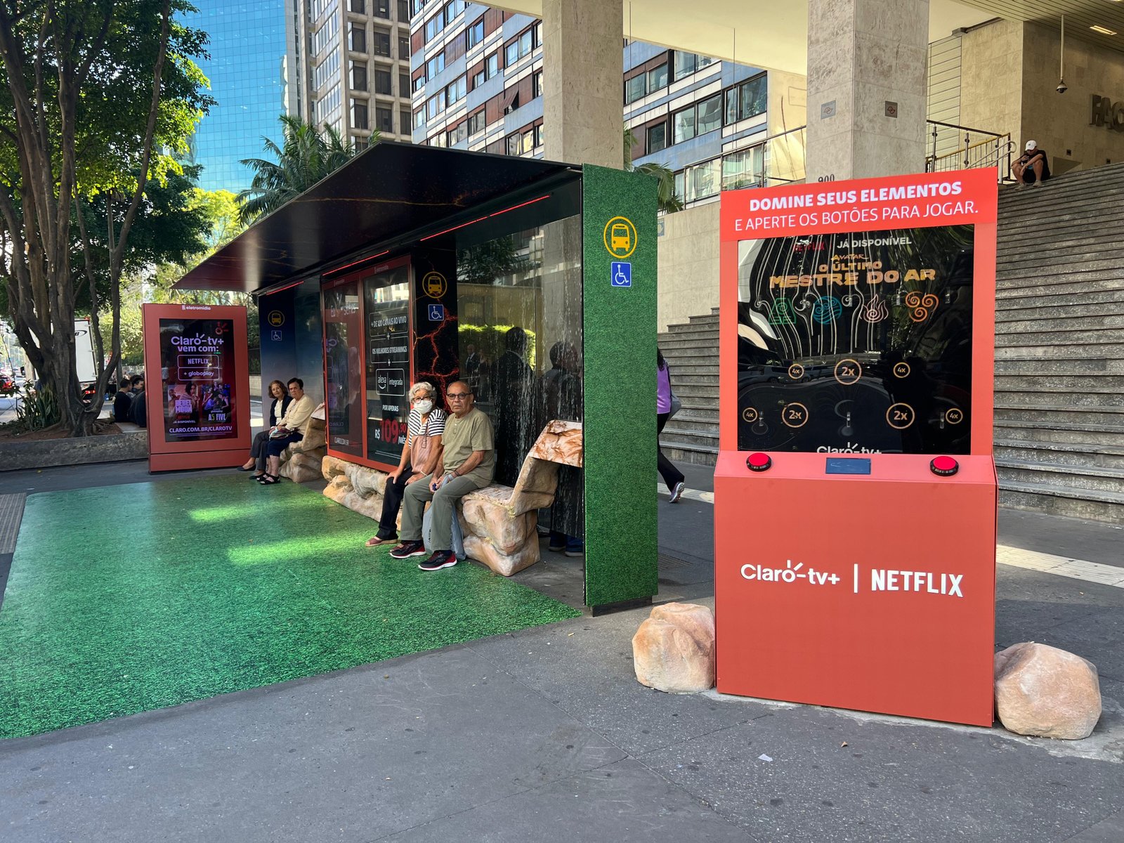 Claro tv+ e Netflix levam experiência imersiva de ‘Avatar: O último Mestre Do Ar’ na Avenida Paulista, em São - imagem 2