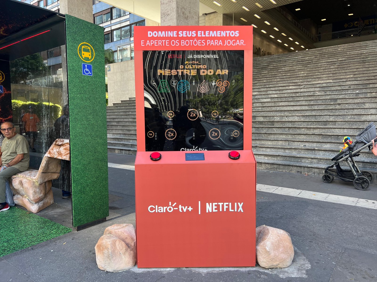 Claro tv+ e Netflix levam experiência imersiva de ‘Avatar: O último Mestre Do Ar’ na Avenida Paulista, em São - imagem 3