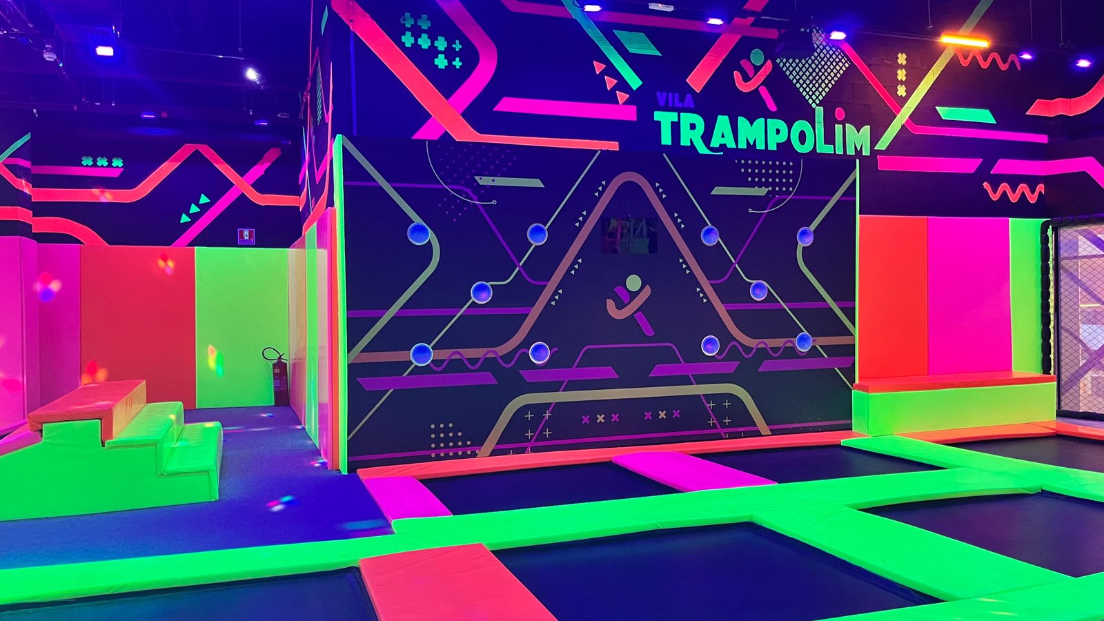 Shopping Anália Franco inaugura Vila Trampolim Park - imagem 2