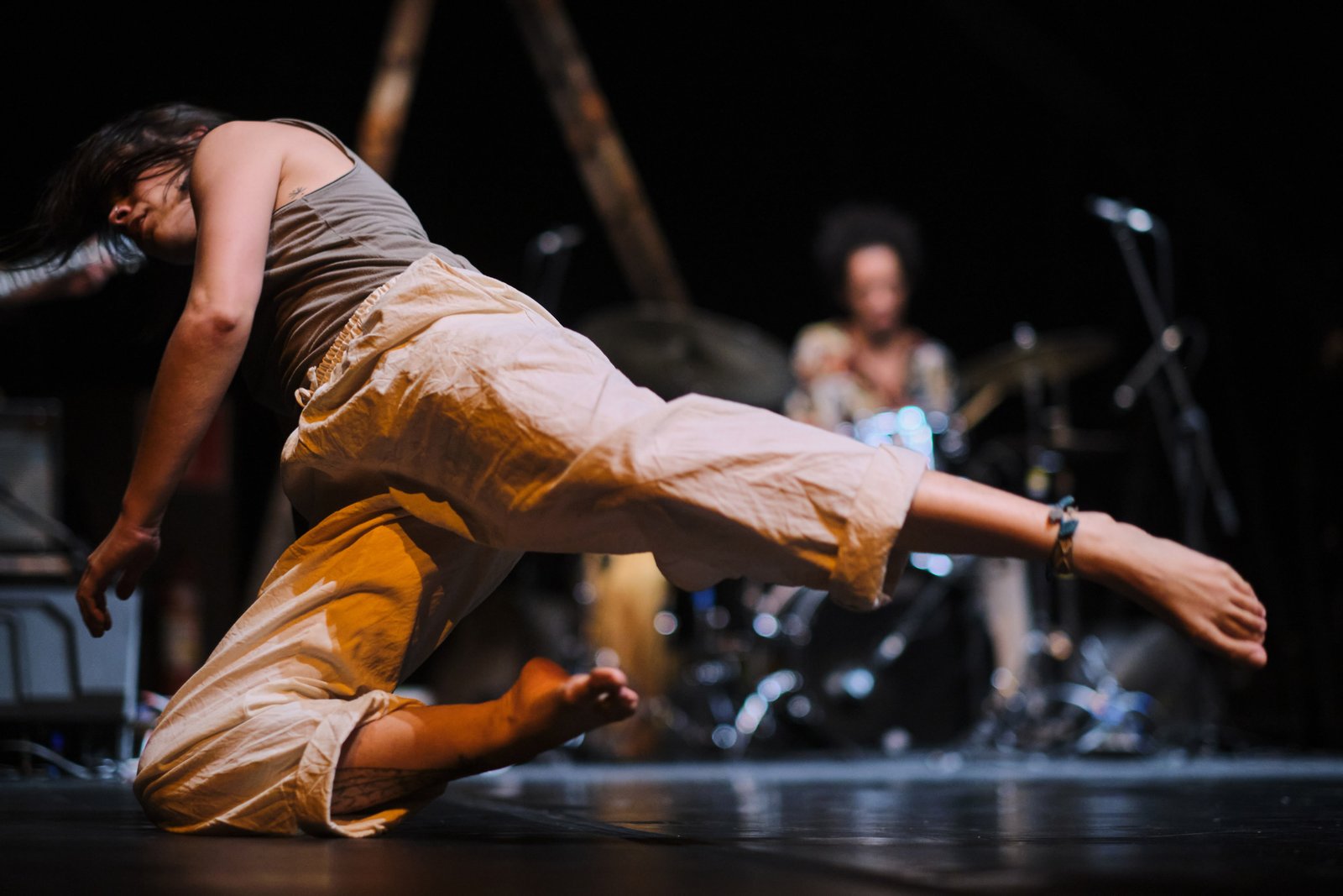 Nesta quarta (10): "Reencontro de Improviso" reúne artistas da dança e da música em espetáculos pautados pelo