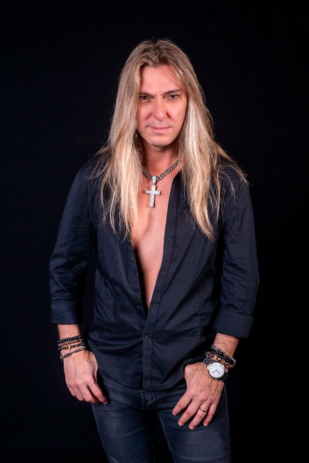 Edu Falaschi apresenta turnê comemorativa no Theatro Pedro II
