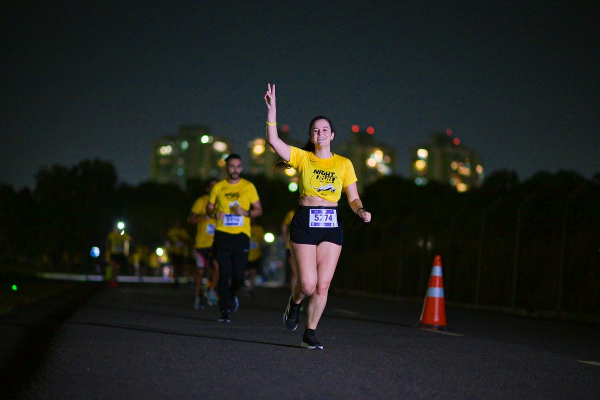 Night Run Vitória Airport leva superação e diversão em corridas no interior do aeroporto