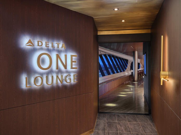 Novo Delta One Lounge no aeroporto de Boston oferece refeições requintadas com um toque marítimo - imagem 2