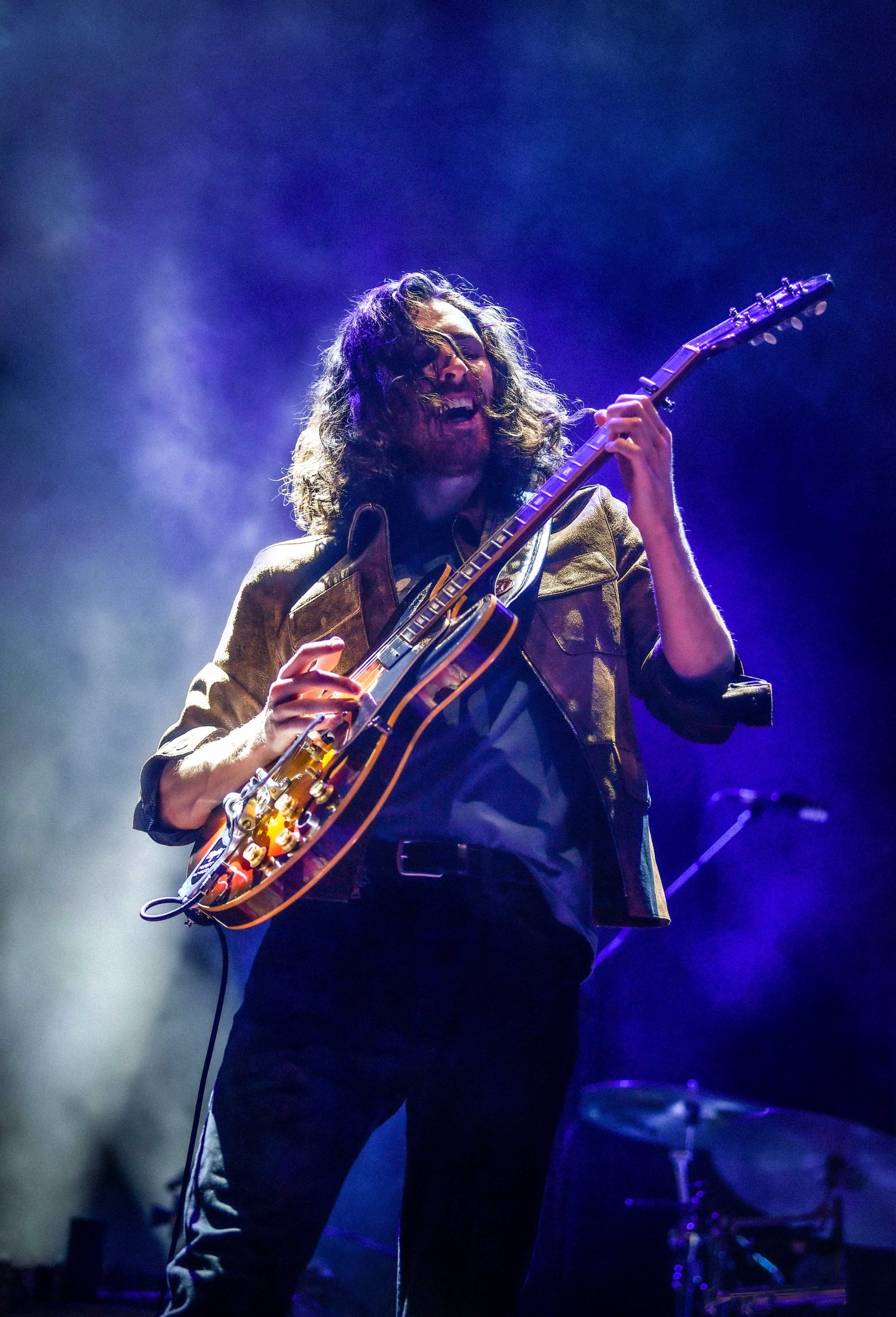 HOZIER TRAZ “UNREAL UNEARTH TOUR” PARA BRASIL,COM SHOWS EM SÃO PAULO E RIO DE JANEIRO - imagem 2