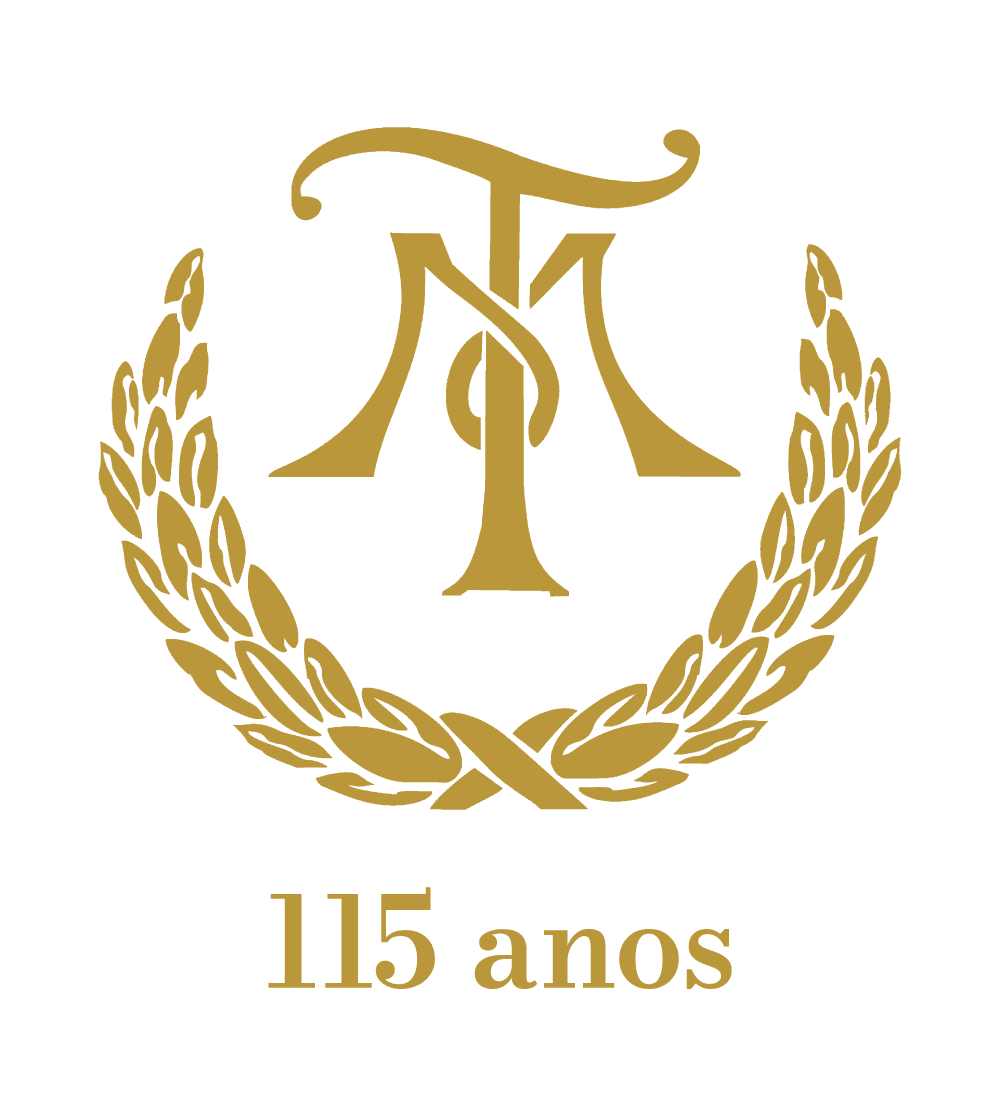 Cláudio Castro anuncia novo concurso para o Theatro Municipal após 12 anos de espera