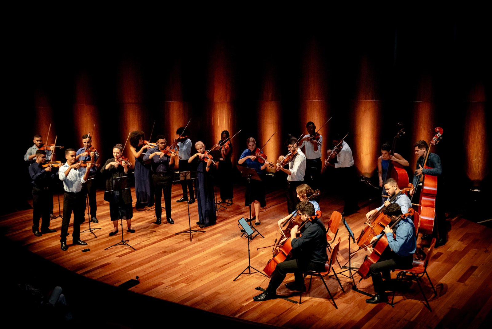 Música no Assyrio apresenta Camerata Laranjeira Domingo – 22 de junho – 11h Curadoria: Violinista da OSTM - imagem 3